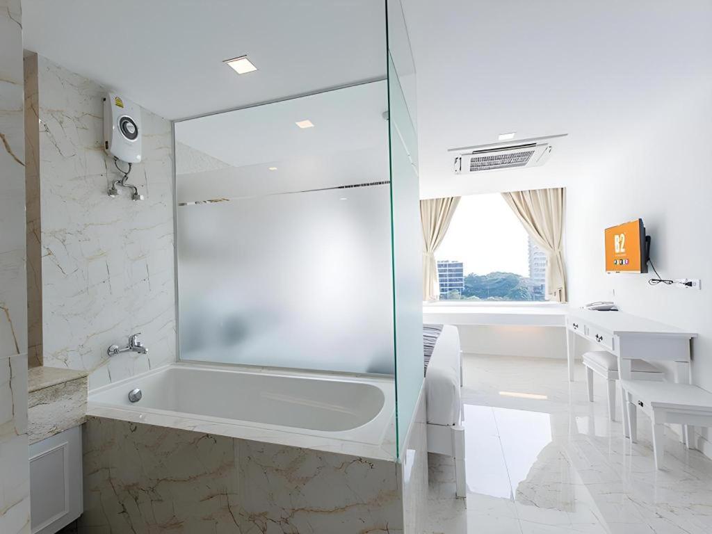 B2 Hua Hin Premier Hotel 외부 사진