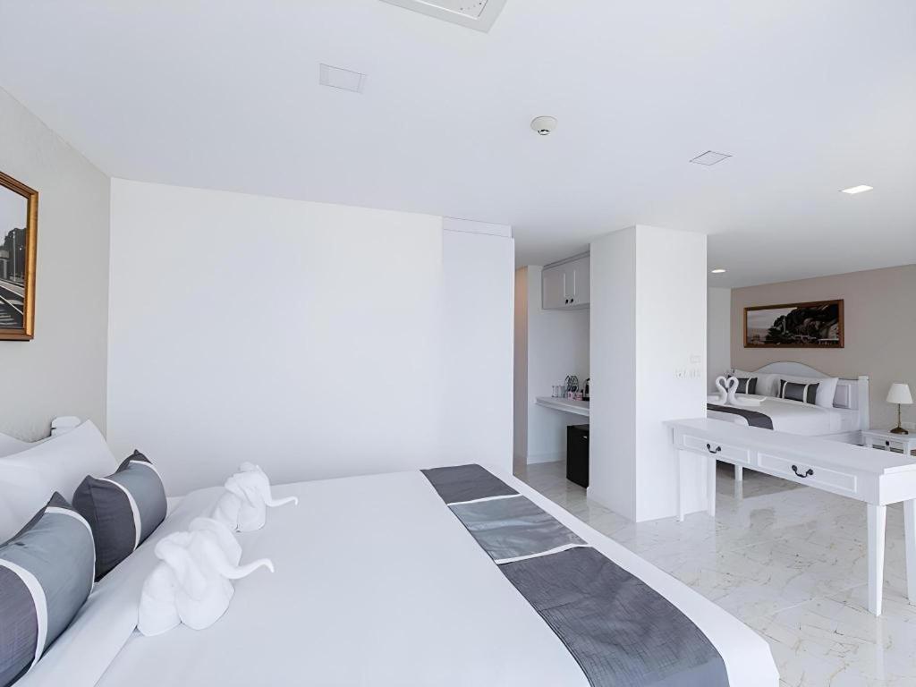 B2 Hua Hin Premier Hotel 외부 사진